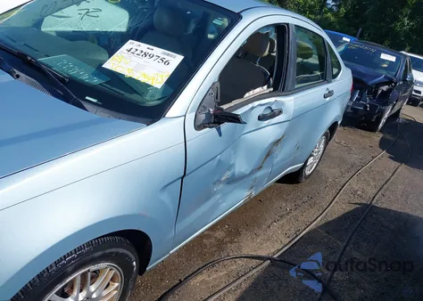 2009 Ford Focus Se из США, поврежденный, VIN 1FAHP35N39W160507